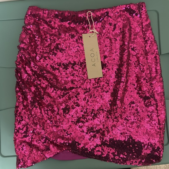 Vici sequin skirt - Picture 2 of 3